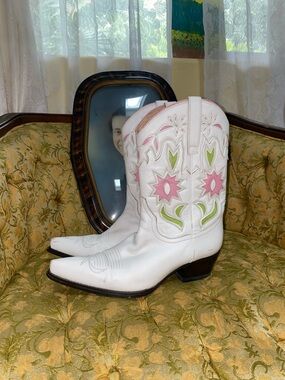 Vtg Steve Madden White Leather Cowboy Boots (7.5)